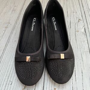 CL by Laundry Women's Black Slip On Comfort Shoes Cute Studded Toe And Bow Style